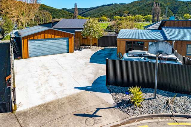 8 Mayer Crescent Wakefield_3