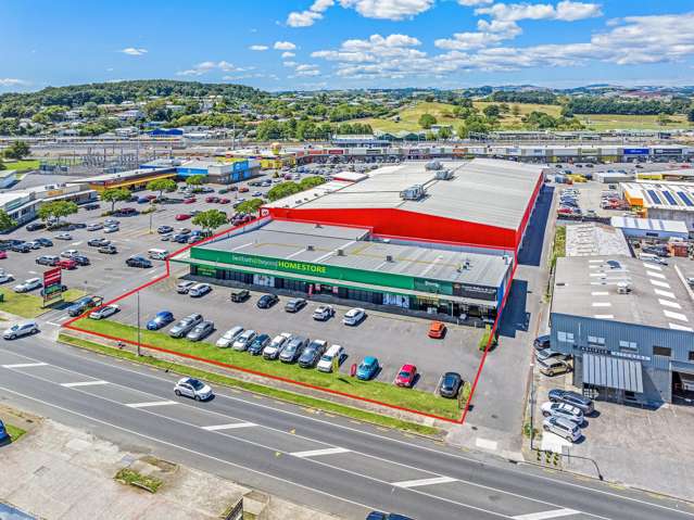 1-3, 136 Manukau Road Pukekohe_1