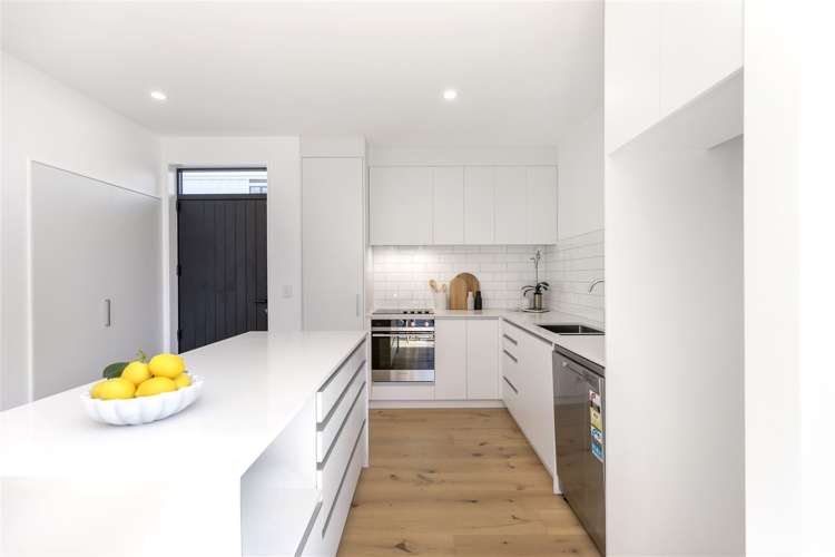 1/37 Hanene Street Saint Heliers_6