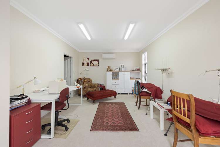 19 Tall Oaks Way Bethlehem_30