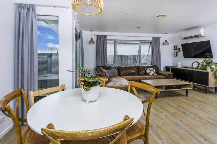 850 East Coast Road Oteha_15