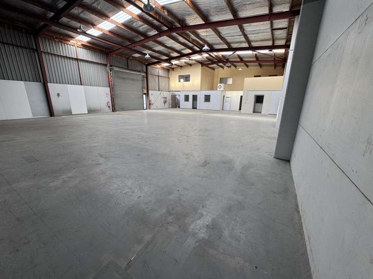 129 Maraekakaho Road  ( Office - Warehouse ) Camberley_7