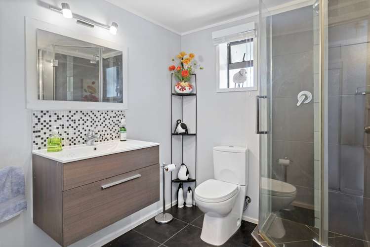 16 Waiau Street Torbay_13