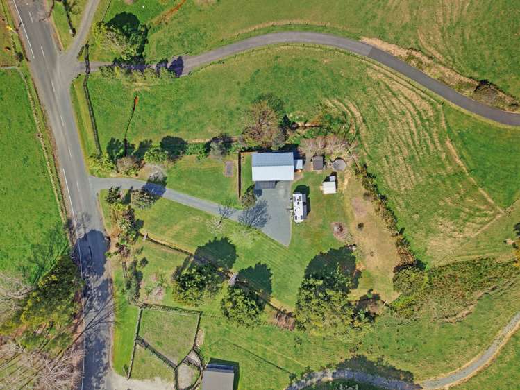 595 Weranui Road Puhoi_7