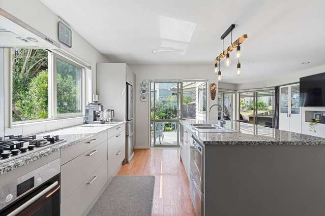 97A Bond Crescent Forrest Hill_4