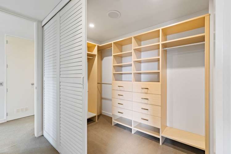 1A The Parade St Heliers_14