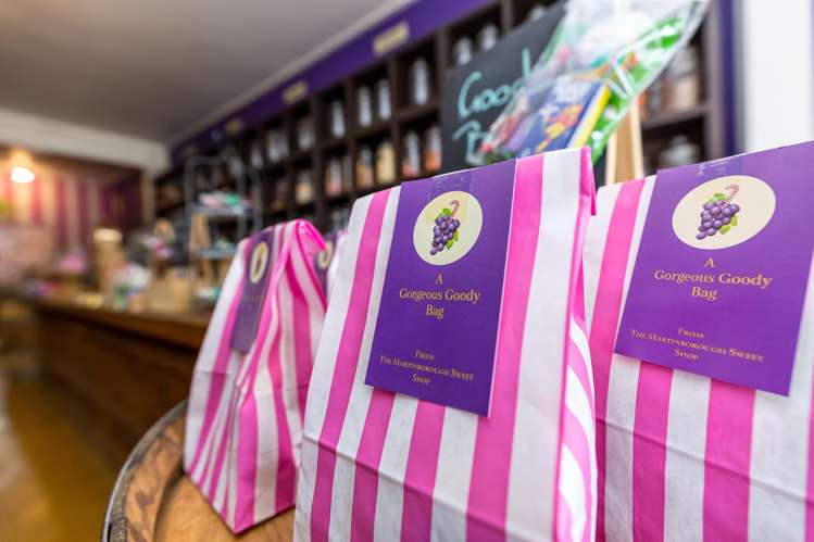 8 Kitchener Street Martinborough_11