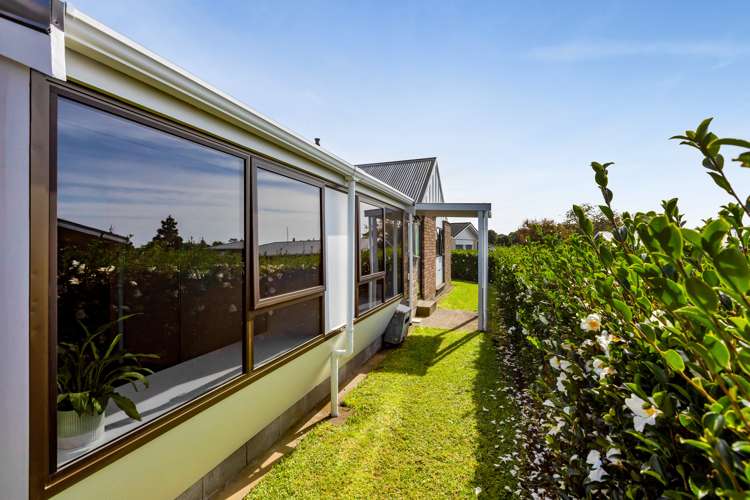 15 Poplar Grove Whalers Gate_35