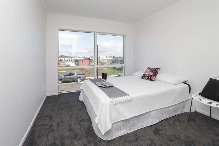 4 Squire Avenue Chartwell_13