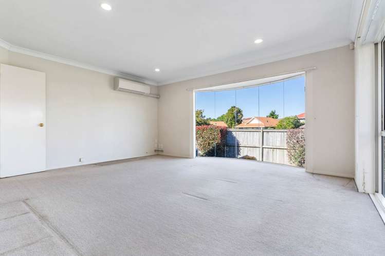 2/12 Astoria Place Northpark_8