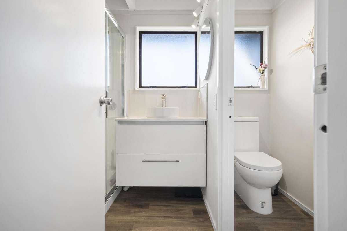 1 Amber Drive_4