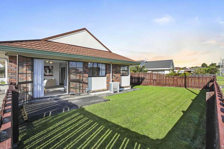 1/20 Sturges Road_2