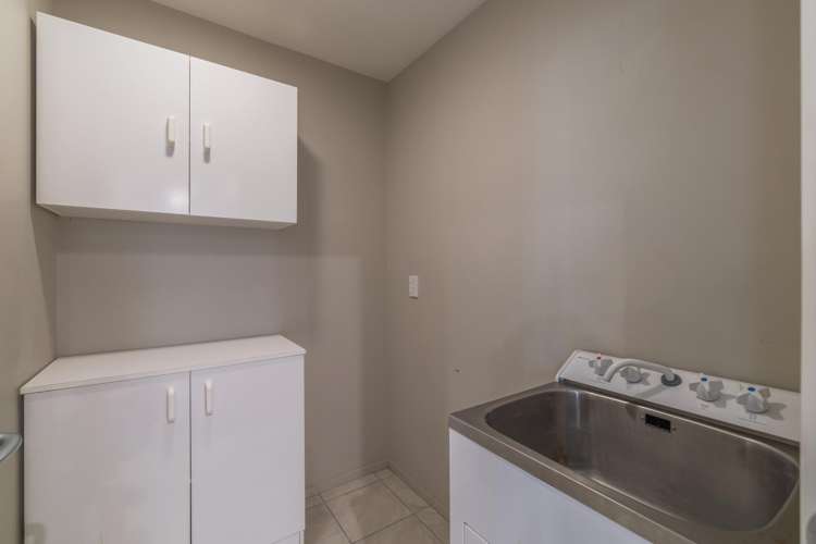 3 Burbank Drive Aidanfield_13