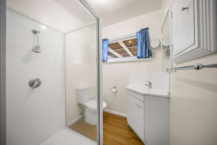 17 Main Road Raglan_13