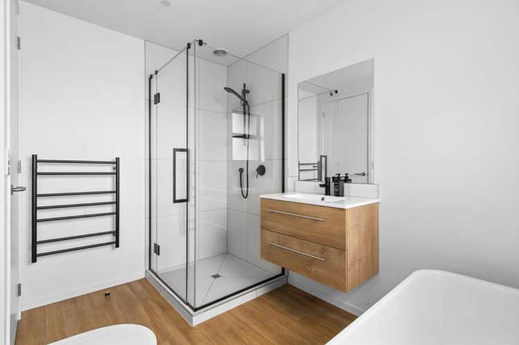 5/102 Swayne Road 11373_8
