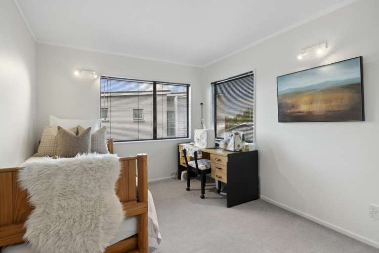 2/38 Penzance Road Mairangi Bay_10