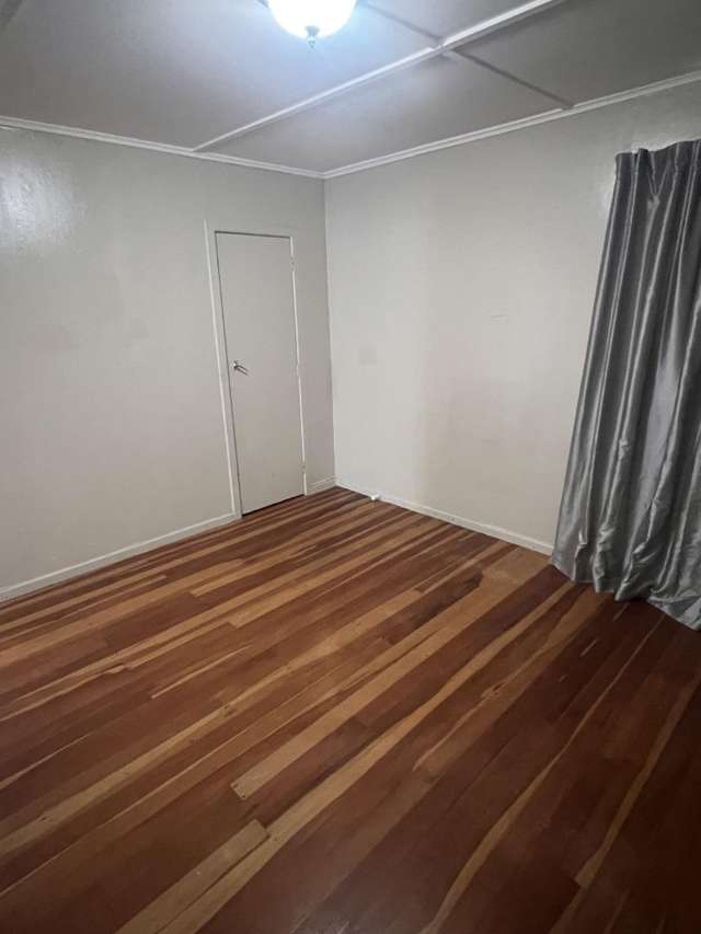 12 Everitt Road 10693_1