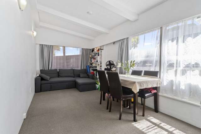 2/58 Birkdale Road Birkdale_3