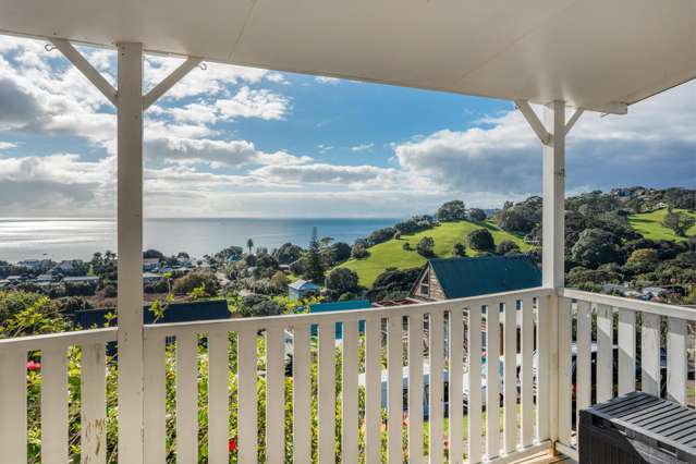 5/8 Victoria Road North Onetangi_2