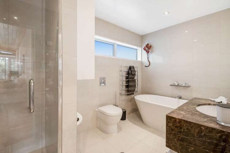 13 Glengarry Avenue Manly_24