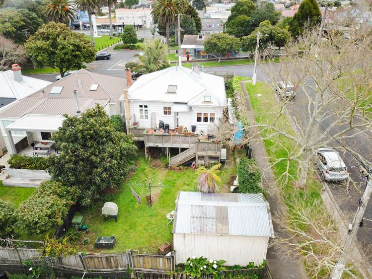 43 Cardwell Street Onehunga_17