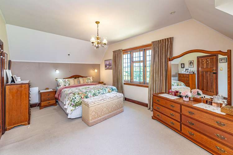 33 Riverbank Road Okoia_22