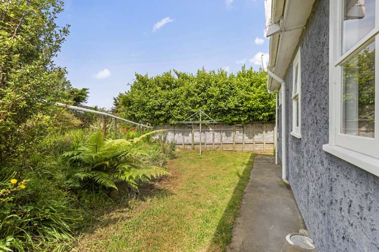 4 Violet Street Raglan_16