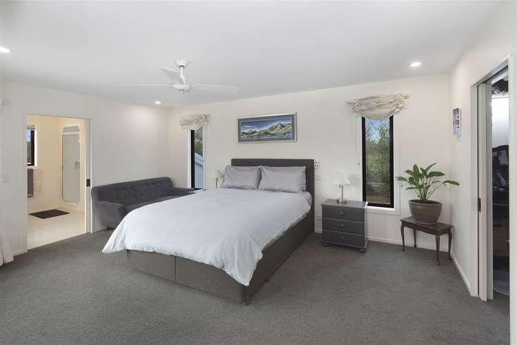 887 Two Chain Road Swannanoa_13