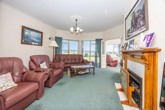 103 Jury Road Ngahinapouri_1