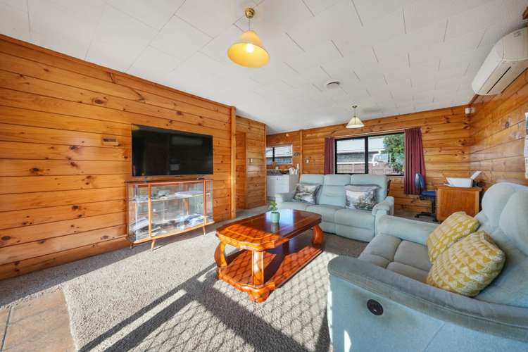 13A Ward Crescent Te Atatu Peninsula_4