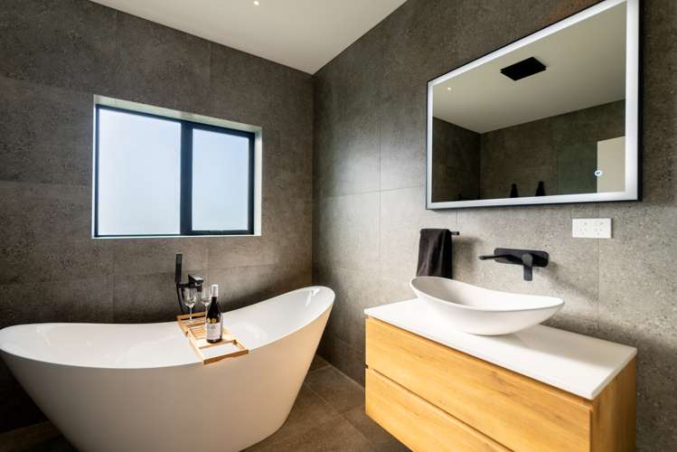 2 Hoyle Way Halswell_17