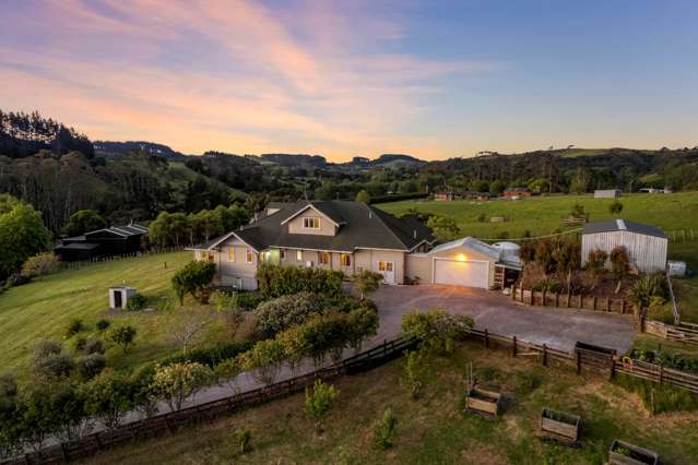 913 Peak Road Helensville_2