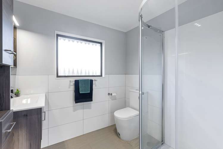 6 The Avenue Paraparaumu Beach_14