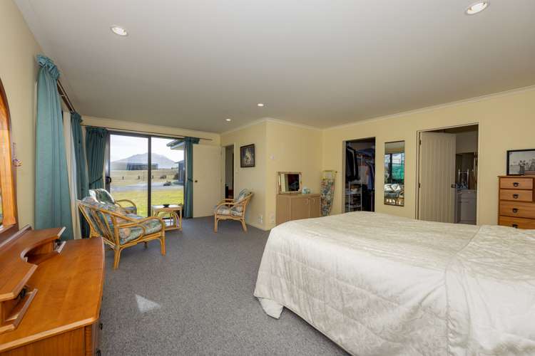 17 Mataraki Place Wanaka_8