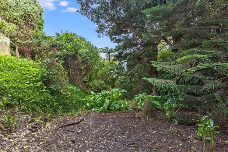 17 Kiriwai Road Paremata_19