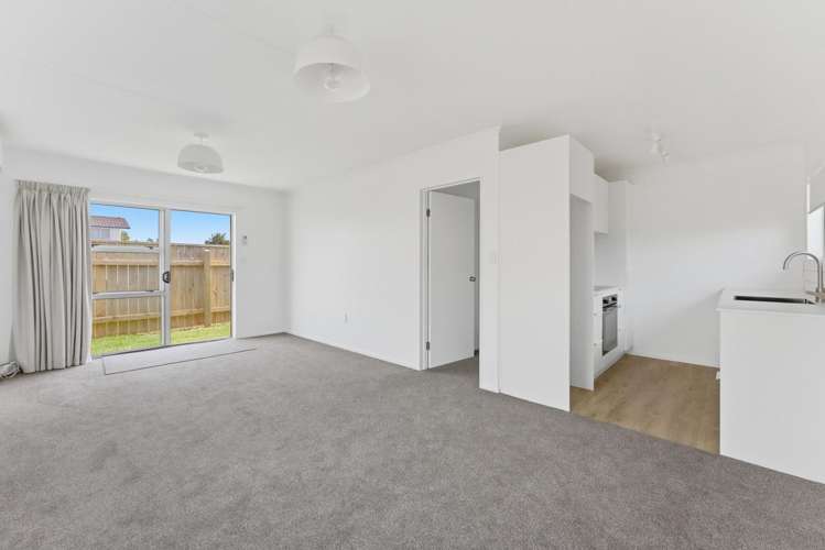 209 Seaview Road Westown_4