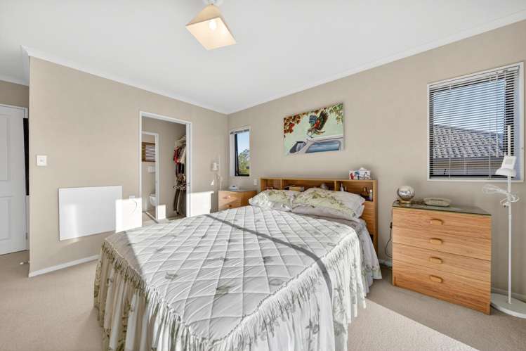 30 Cody Crescent Lansdowne_14