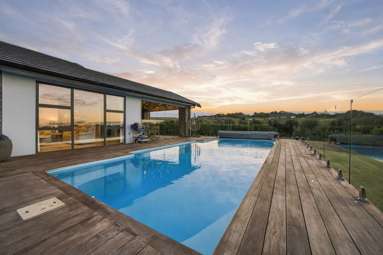 30 Suzanna Lane_2