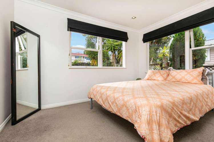 16 Weatherly Road Torbay_22