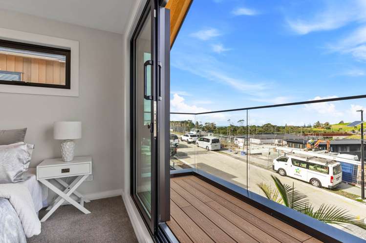 3 Humenga Place Long Bay_40