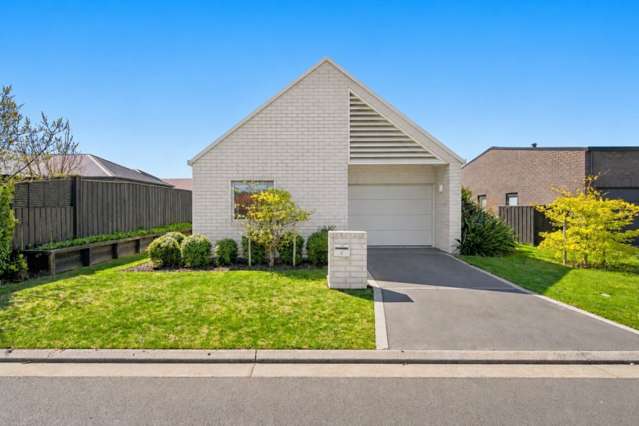 Stylish Family Living in the Heart of Rolleston