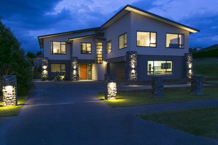 3 Coprosma Crescent Waipahihi_18