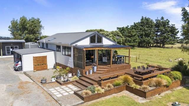 156 Williams Road Tokomaru_1