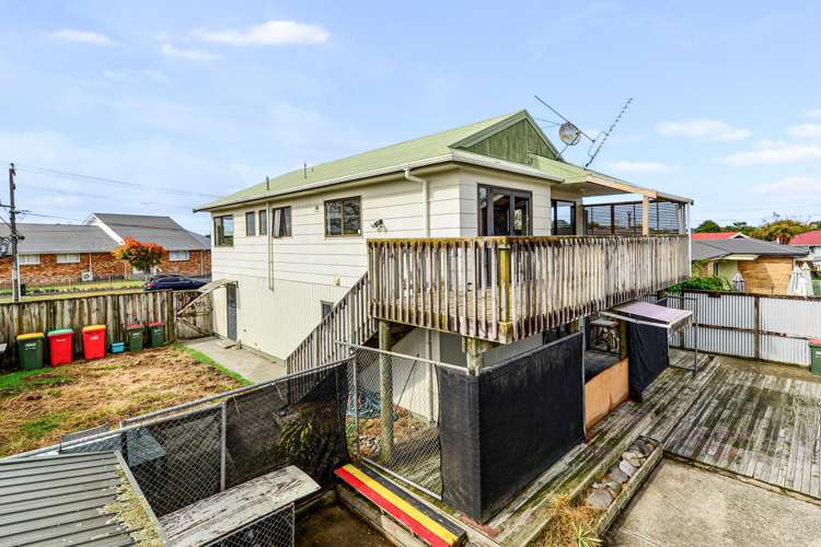 198 & 198A Mahoe Street Melville_8