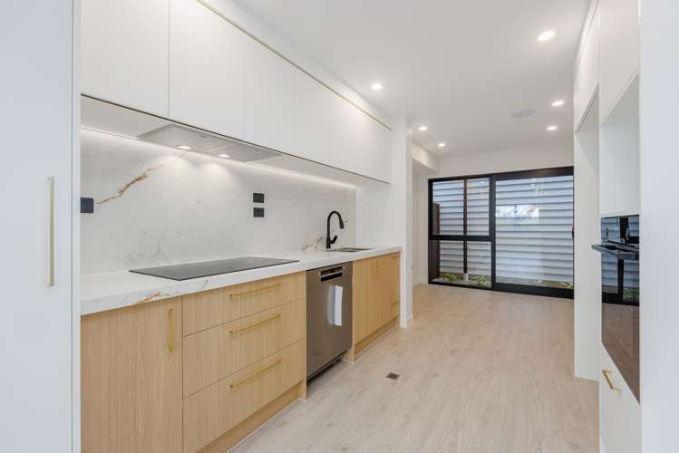 2/75 Te Taruna Drive Milldale_2