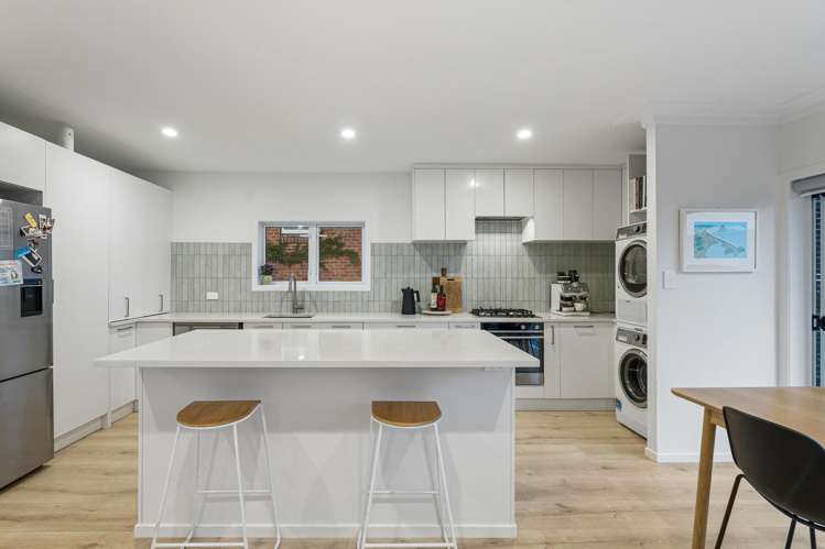 82 Michaels Avenue Ellerslie_3