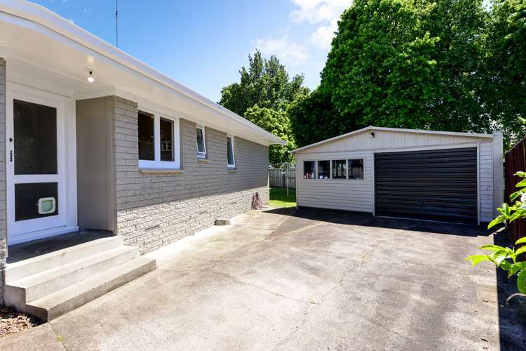 17 Simon Place Nawton_19