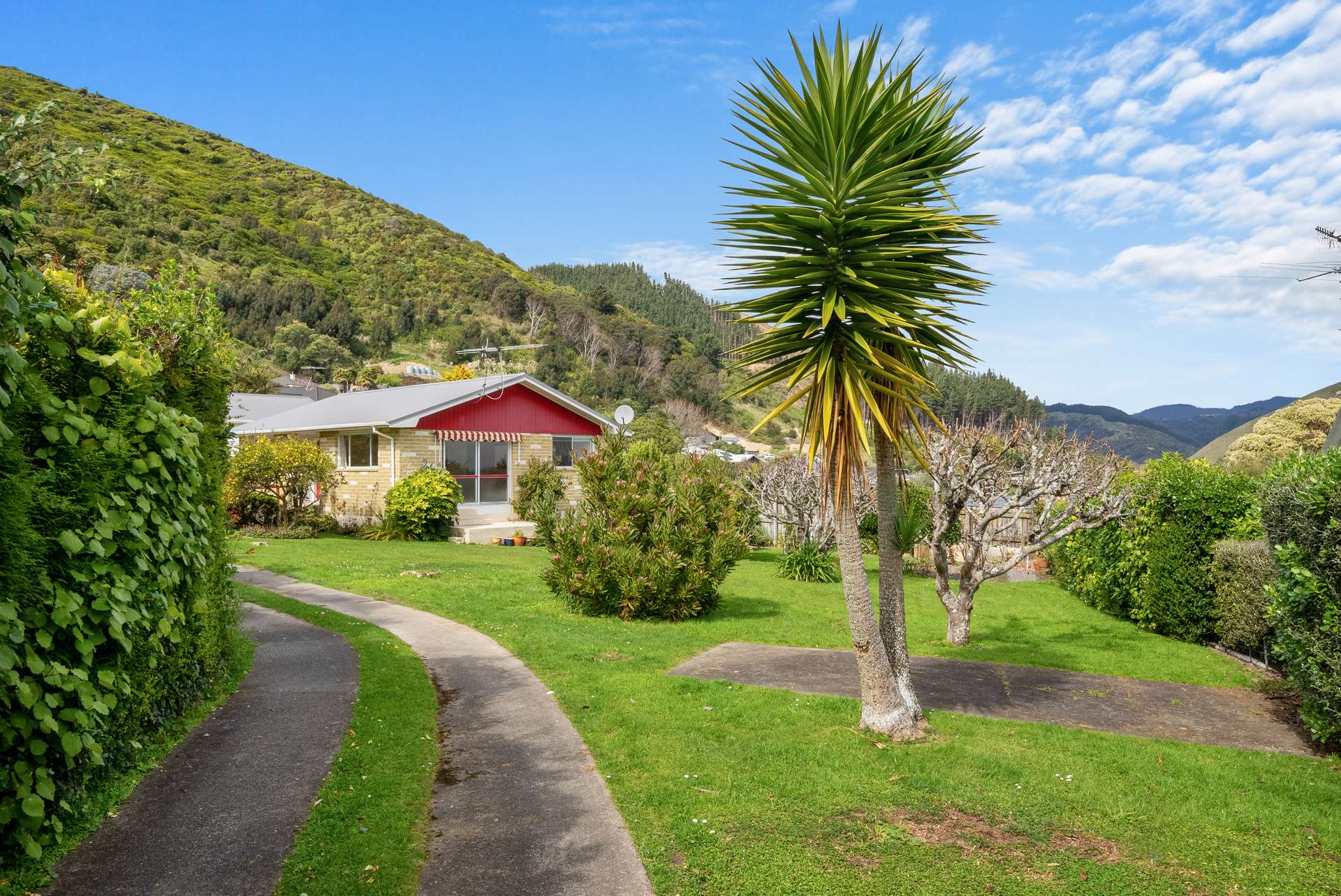 13a Te Maku Grove Waikanae_0