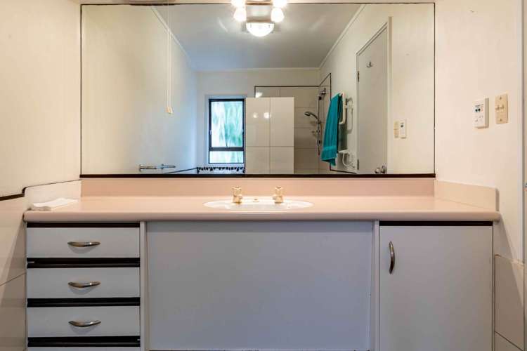 2/17 Waimarie Street Saint Heliers_13