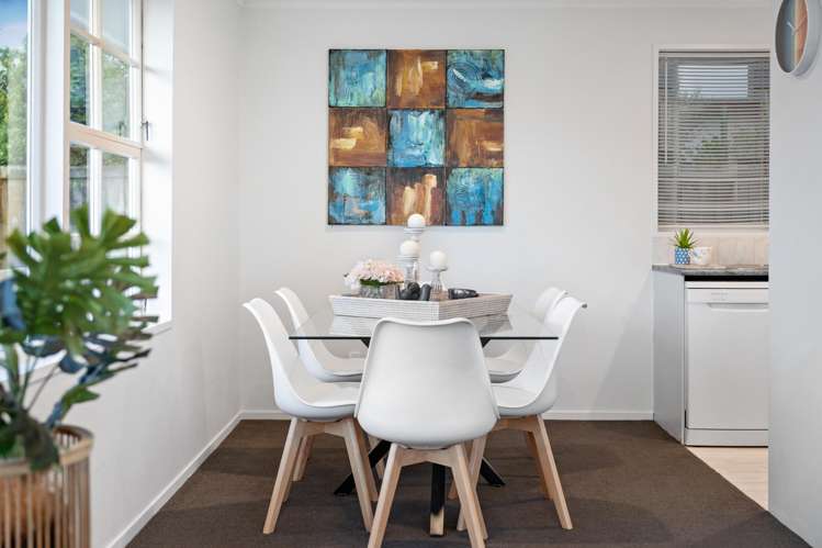 10 Hueglow Rise West Harbour_8